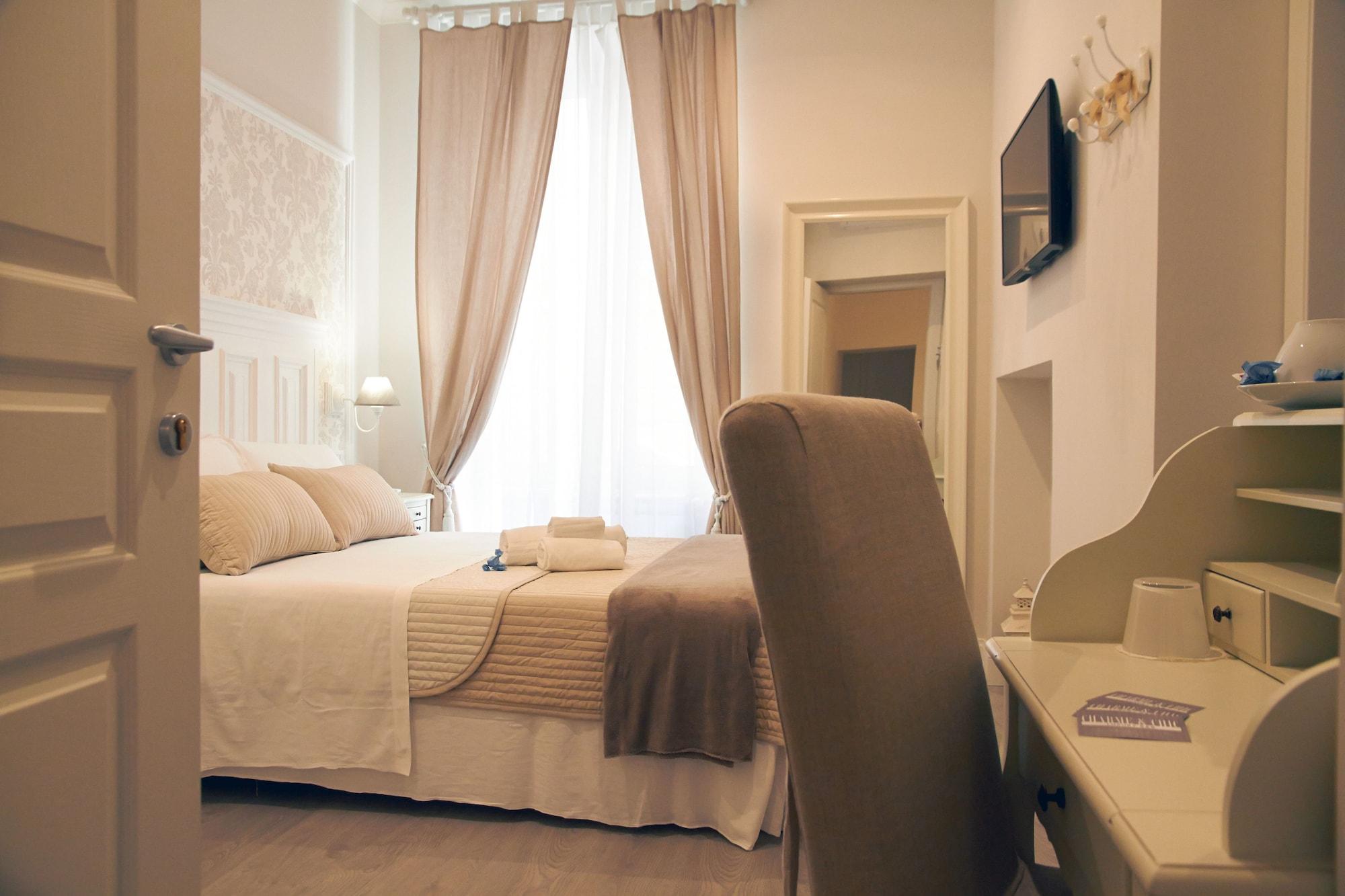 ローマ シャルム＆シック Bed & Breakfast エクステリア 写真